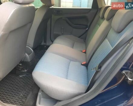 Синий Форд Фокус, объемом двигателя 1.6 л и пробегом 360 тыс. км за 4550 $, фото 65 на Automoto.ua