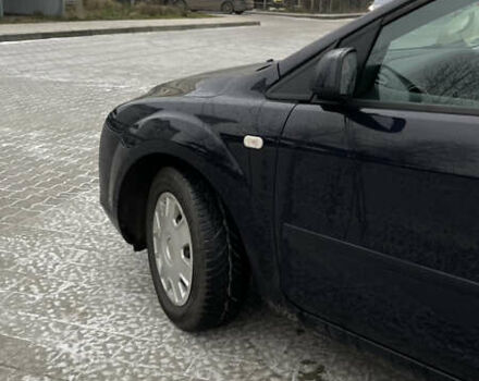 Синій Форд Фокус, об'ємом двигуна 1.8 л та пробігом 213 тис. км за 5200 $, фото 7 на Automoto.ua