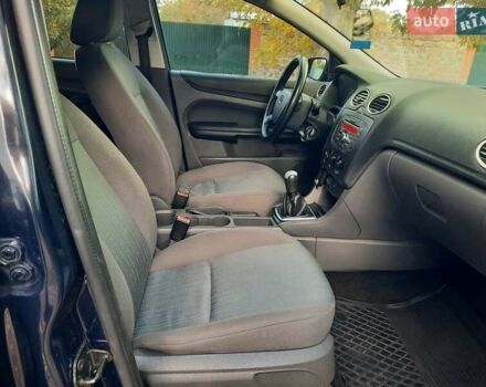 Синий Форд Фокус, объемом двигателя 1.6 л и пробегом 360 тыс. км за 4550 $, фото 23 на Automoto.ua