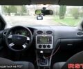 Синій Форд Фокус, об'ємом двигуна 1.6 л та пробігом 258 тис. км за 4500 $, фото 2 на Automoto.ua