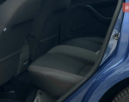 Синий Форд Фокус, объемом двигателя 1.6 л и пробегом 231 тыс. км за 4999 $, фото 59 на Automoto.ua