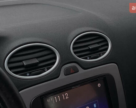 Синий Форд Фокус, объемом двигателя 1.6 л и пробегом 231 тыс. км за 5250 $, фото 45 на Automoto.ua