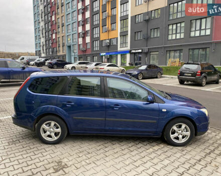 Синий Форд Фокус, объемом двигателя 1.56 л и пробегом 247 тыс. км за 4200 $, фото 5 на Automoto.ua