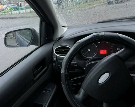 Синий Форд Фокус, объемом двигателя 1.6 л и пробегом 330 тыс. км за 3000 $, фото 11 на Automoto.ua