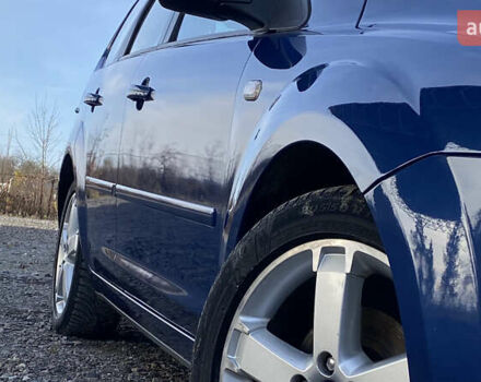 Синий Форд Фокус, объемом двигателя 1.6 л и пробегом 231 тыс. км за 5250 $, фото 6 на Automoto.ua