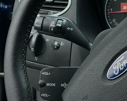 Синий Форд Фокус, объемом двигателя 1.6 л и пробегом 231 тыс. км за 4999 $, фото 61 на Automoto.ua