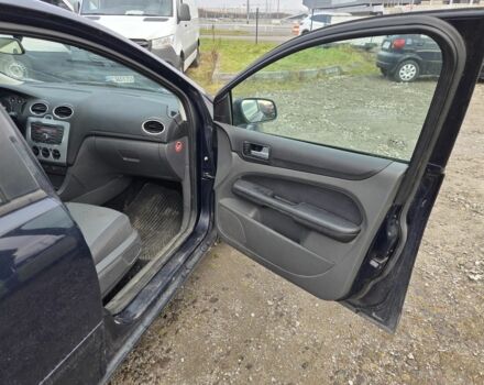 Синій Форд Фокус, об'ємом двигуна 0 л та пробігом 348 тис. км за 1850 $, фото 17 на Automoto.ua