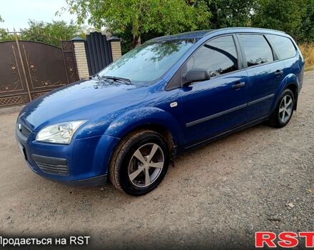 Синий Форд Фокус, объемом двигателя 1.6 л и пробегом 300 тыс. км за 3900 $, фото 1 на Automoto.ua