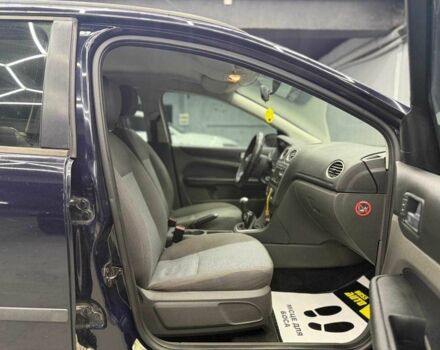 Синий Форд Фокус, объемом двигателя 1.6 л и пробегом 260 тыс. км за 4800 $, фото 8 на Automoto.ua