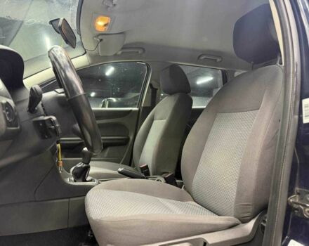 Синий Форд Фокус, объемом двигателя 1.6 л и пробегом 260 тыс. км за 4800 $, фото 19 на Automoto.ua