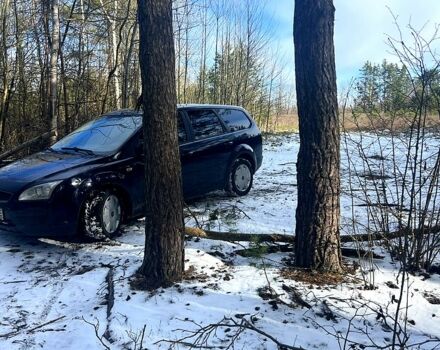 Синій Форд Фокус, об'ємом двигуна 2 л та пробігом 354 тис. км за 5400 $, фото 7 на Automoto.ua