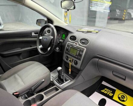 Синий Форд Фокус, объемом двигателя 1.6 л и пробегом 260 тыс. км за 4800 $, фото 7 на Automoto.ua