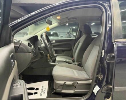 Синий Форд Фокус, объемом двигателя 1.6 л и пробегом 260 тыс. км за 4800 $, фото 20 на Automoto.ua