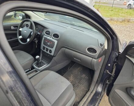 Синій Форд Фокус, об'ємом двигуна 0 л та пробігом 348 тис. км за 1850 $, фото 18 на Automoto.ua