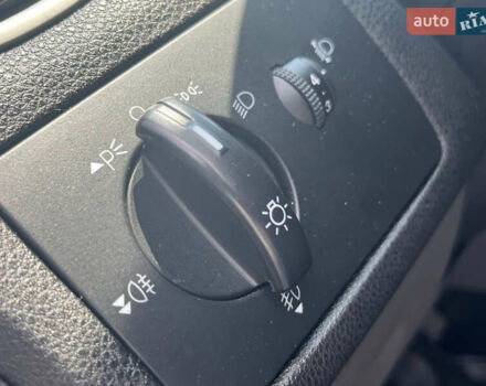 Синий Форд Фокус, объемом двигателя 1.56 л и пробегом 255 тыс. км за 5400 $, фото 14 на Automoto.ua