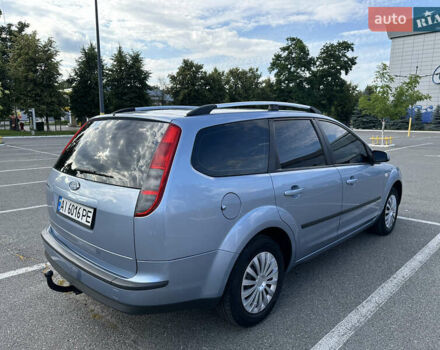 Синий Форд Фокус, объемом двигателя 1.8 л и пробегом 208 тыс. км за 5750 $, фото 4 на Automoto.ua