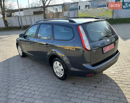 Синий Форд Фокус, объемом двигателя 1.6 л и пробегом 225 тыс. км за 5300 $, фото 8 на Automoto.ua