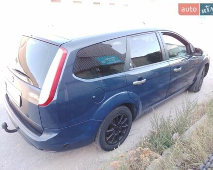 Синий Форд Фокус, объемом двигателя 1.6 л и пробегом 380 тыс. км за 4200 $, фото 5 на Automoto.ua