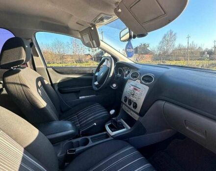 Синий Форд Фокус, объемом двигателя 0 л и пробегом 242 тыс. км за 5200 $, фото 4 на Automoto.ua