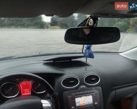 Синий Форд Фокус, объемом двигателя 1.6 л и пробегом 215 тыс. км за 6350 $, фото 15 на Automoto.ua