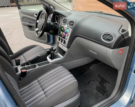 Синий Форд Фокус, объемом двигателя 1.6 л и пробегом 200 тыс. км за 5200 $, фото 39 на Automoto.ua