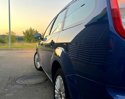 Синий Форд Фокус, объемом двигателя 1.8 л и пробегом 208 тыс. км за 6200 $, фото 5 на Automoto.ua