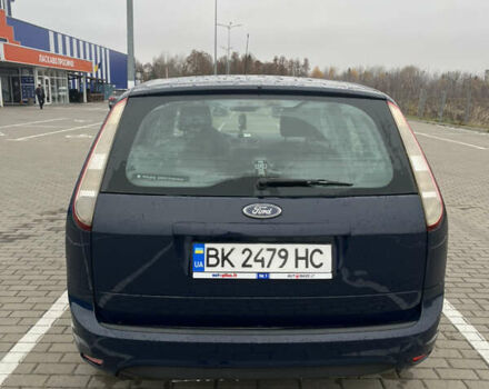 Синій Форд Фокус, об'ємом двигуна 1.6 л та пробігом 301 тис. км за 3850 $, фото 4 на Automoto.ua