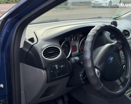 Синий Форд Фокус, объемом двигателя 1.6 л и пробегом 254 тыс. км за 5240 $, фото 19 на Automoto.ua