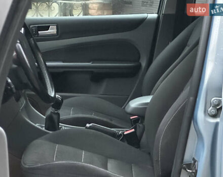 Синий Форд Фокус, объемом двигателя 1.6 л и пробегом 243 тыс. км за 5950 $, фото 21 на Automoto.ua