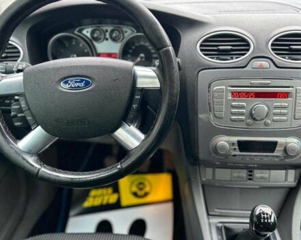 Синий Форд Фокус, объемом двигателя 1.8 л и пробегом 198 тыс. км за 6000 $, фото 10 на Automoto.ua