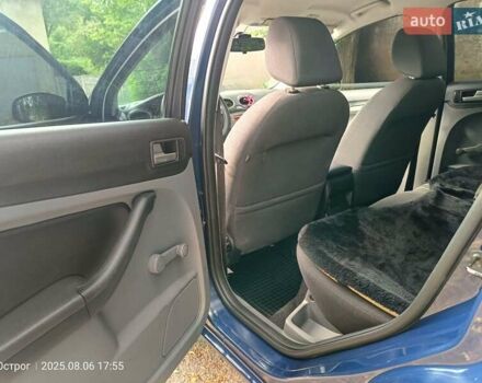 Синий Форд Фокус, объемом двигателя 1.6 л и пробегом 274 тыс. км за 4900 $, фото 2 на Automoto.ua