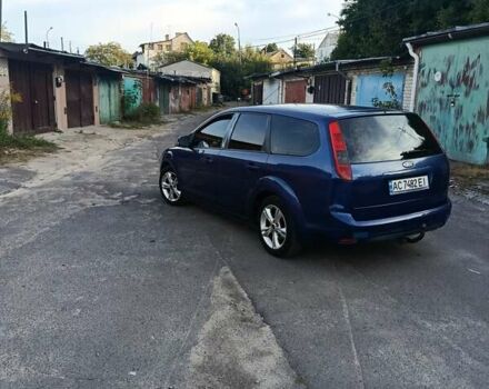 Синий Форд Фокус, объемом двигателя 1.56 л и пробегом 244 тыс. км за 4500 $, фото 2 на Automoto.ua