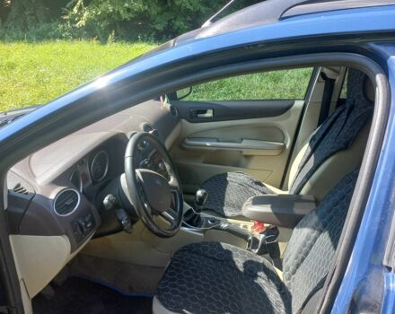 Синій Форд Фокус, об'ємом двигуна 2 л та пробігом 236 тис. км за 4500 $, фото 11 на Automoto.ua