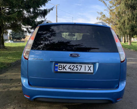 Синій Форд Фокус, об'ємом двигуна 1.6 л та пробігом 185 тис. км за 6300 $, фото 3 на Automoto.ua
