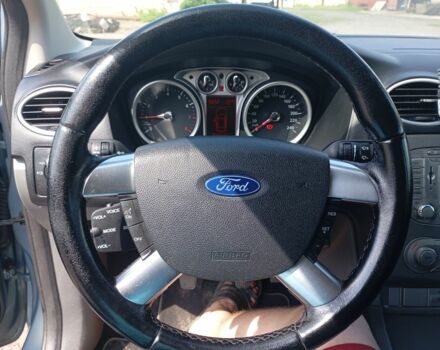 Синій Форд Фокус, об'ємом двигуна 1.6 л та пробігом 187 тис. км за 5500 $, фото 16 на Automoto.ua