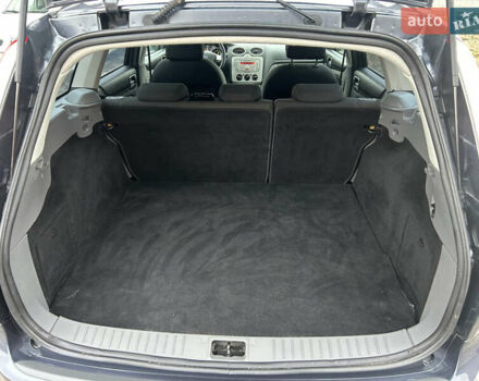 Синий Форд Фокус, объемом двигателя 1.6 л и пробегом 225 тыс. км за 5100 $, фото 33 на Automoto.ua