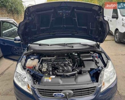 Синий Форд Фокус, объемом двигателя 1.6 л и пробегом 198 тыс. км за 5950 $, фото 8 на Automoto.ua