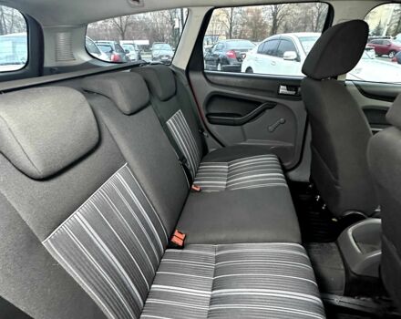 Синий Форд Фокус, объемом двигателя 1.6 л и пробегом 404 тыс. км за 5450 $, фото 4 на Automoto.ua