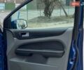 Синій Форд Фокус, об'ємом двигуна 1.6 л та пробігом 164 тис. км за 5500 $, фото 39 на Automoto.ua
