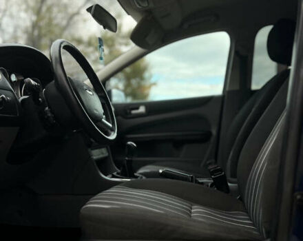 Синій Форд Фокус, об'ємом двигуна 1.6 л та пробігом 287 тис. км за 4999 $, фото 26 на Automoto.ua