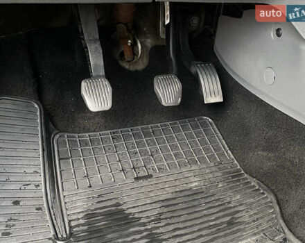 Синий Форд Фокус, объемом двигателя 1.6 л и пробегом 200 тыс. км за 5200 $, фото 49 на Automoto.ua