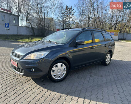 Синий Форд Фокус, объемом двигателя 1.6 л и пробегом 225 тыс. км за 5300 $, фото 1 на Automoto.ua