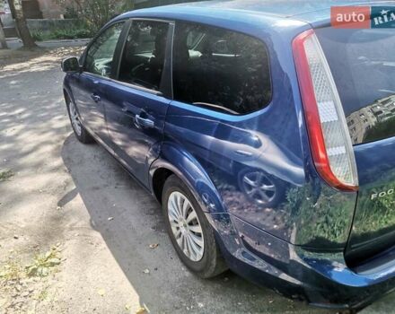 Синій Форд Фокус, об'ємом двигуна 1.6 л та пробігом 203 тис. км за 5300 $, фото 4 на Automoto.ua