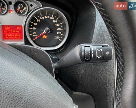 Синий Форд Фокус, объемом двигателя 1.6 л и пробегом 200 тыс. км за 5200 $, фото 45 на Automoto.ua