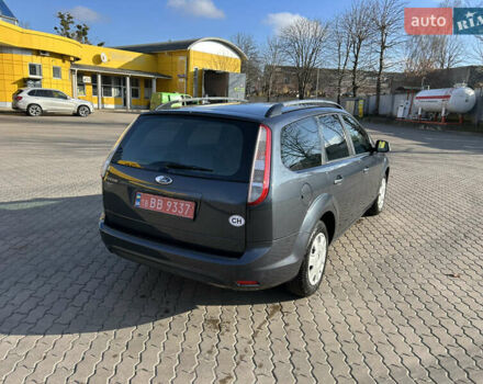 Синий Форд Фокус, объемом двигателя 1.6 л и пробегом 225 тыс. км за 5300 $, фото 5 на Automoto.ua