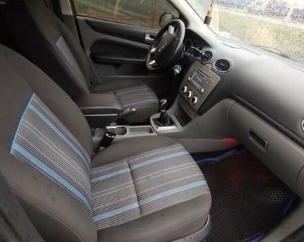 Синий Форд Фокус, объемом двигателя 1.6 л и пробегом 278 тыс. км за 5100 $, фото 14 на Automoto.ua