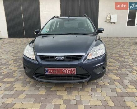 Синий Форд Фокус, объемом двигателя 1.6 л и пробегом 260 тыс. км за 4999 $, фото 1 на Automoto.ua
