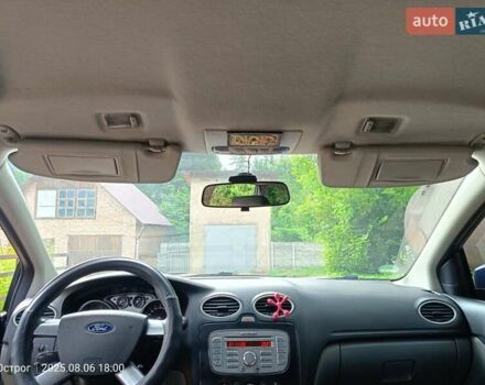 Синий Форд Фокус, объемом двигателя 1.6 л и пробегом 274 тыс. км за 4900 $, фото 16 на Automoto.ua