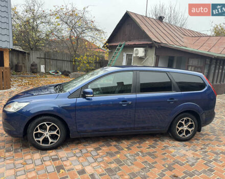 Синий Форд Фокус, объемом двигателя 1.6 л и пробегом 275 тыс. км за 5400 $, фото 3 на Automoto.ua