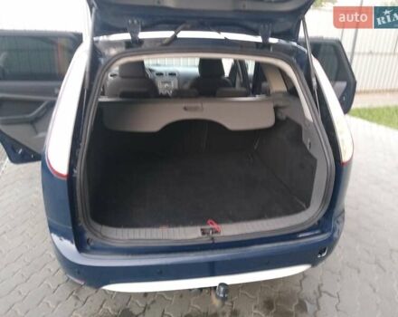 Синий Форд Фокус, объемом двигателя 1.6 л и пробегом 265 тыс. км за 5555 $, фото 5 на Automoto.ua